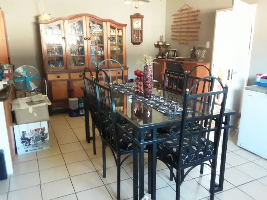 4 Bedroom Property for Sale in Bloemhof North West